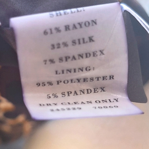 Ann Taylor Silk Animal Print Women's Midi Skirt Size 6 - Picture 6 of 6